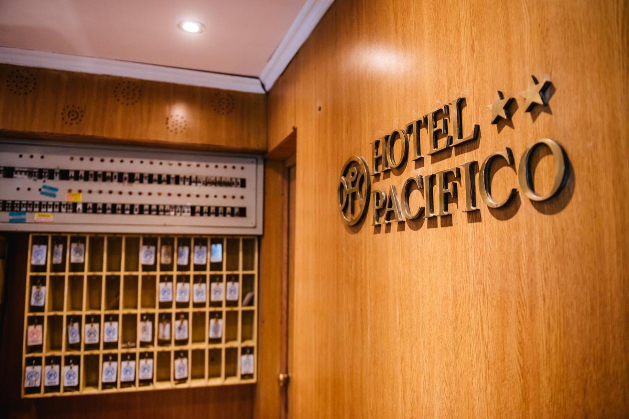 Hotel Pacifico Mendoza Bagian luar foto