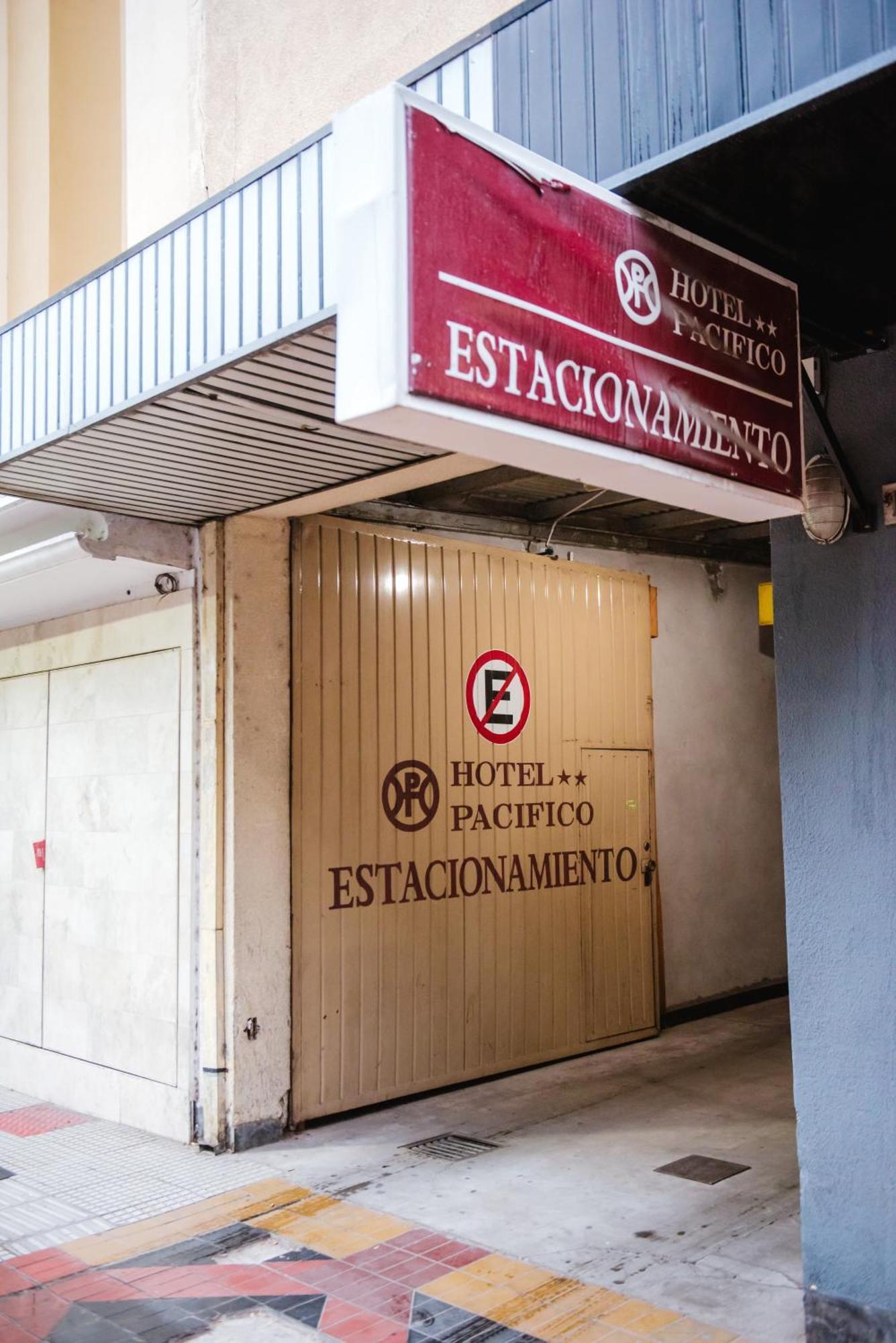 Hotel Pacifico Mendoza Bagian luar foto